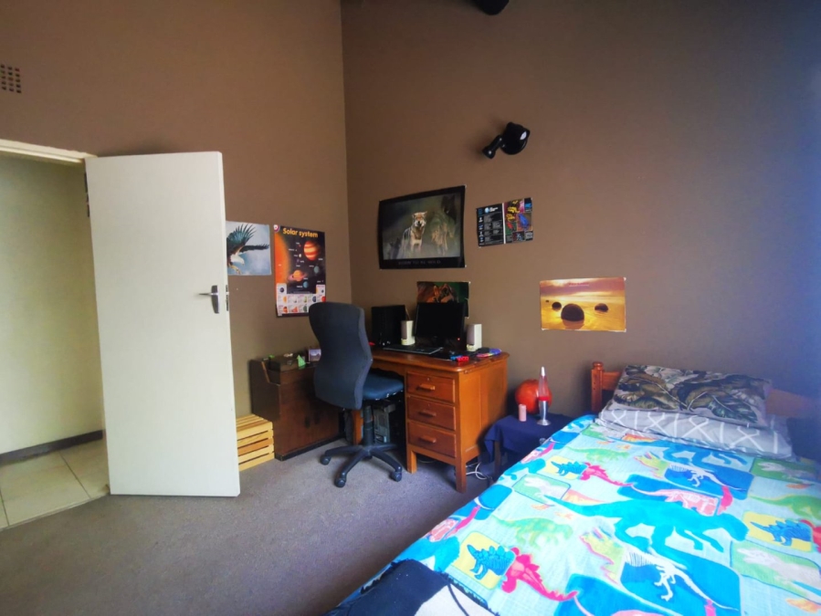3 Bedroom Property for Sale in Vaalpark Free State